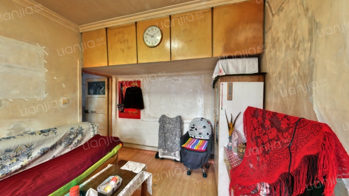 解放路（昆明街商圈）二手房实景图