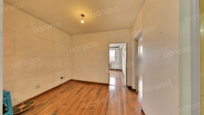 新华里12号院二手房实景图