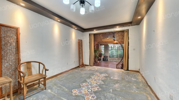 鸿生花园二手房实景图