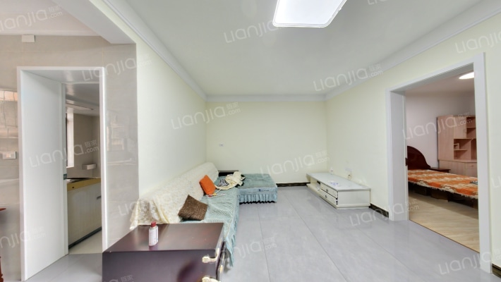 蔡甸大街196号二手房实景图