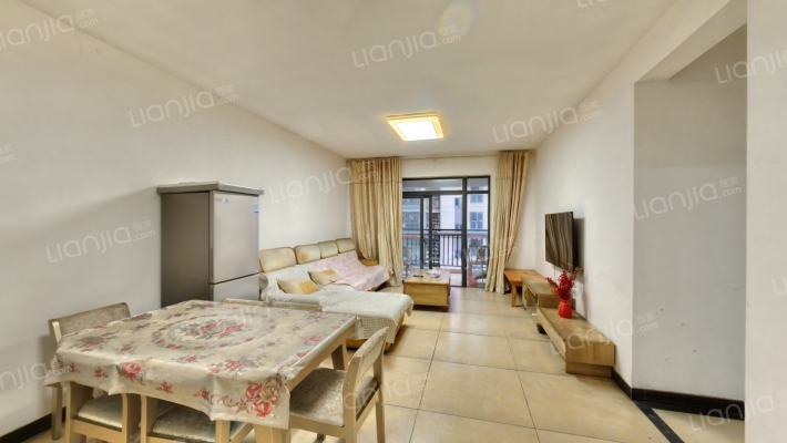 龙虎锦城B区二手房实景图