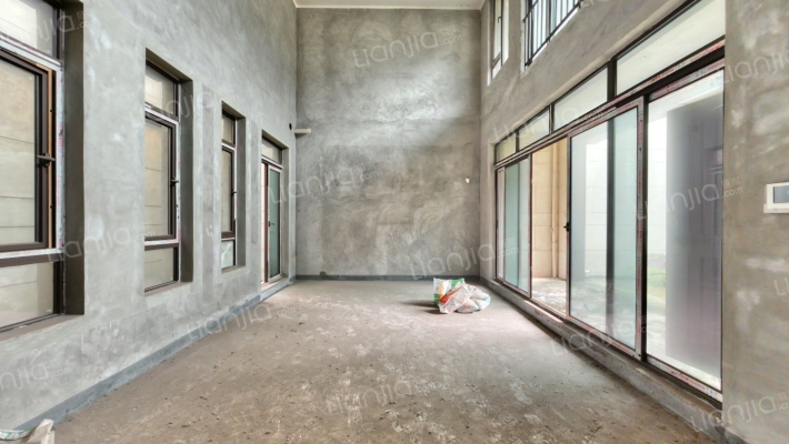 金科御临河月梅沙二手房实景图