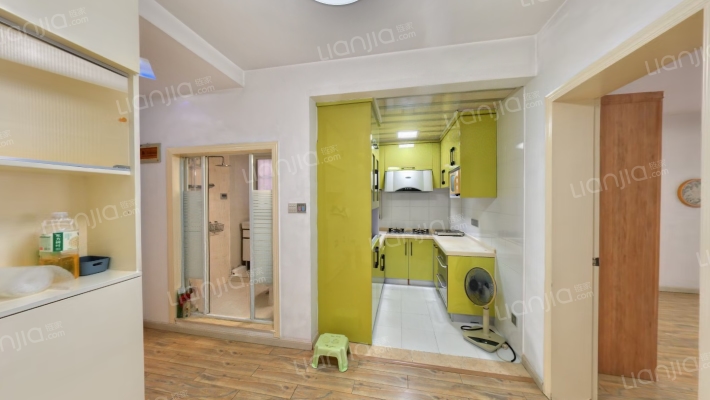 厅后街二手房实景图