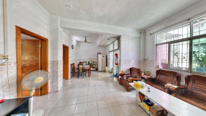 明华住宅小区二手房实景图