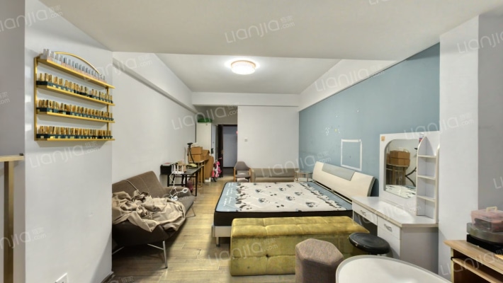 水晶花园二手房实景图