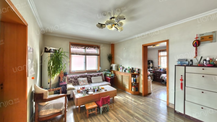 军官小区二手房实景图