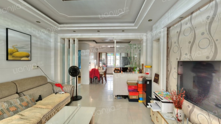 瞿成新村二手房实景图