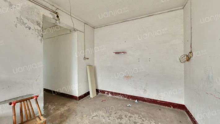 林特小区二手房实景图