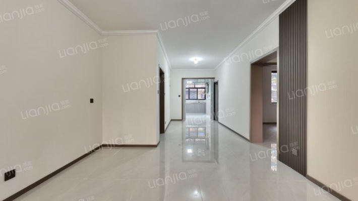 同怡横街50号二手房实景图