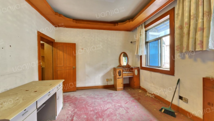 建新街10号院二手房实景图