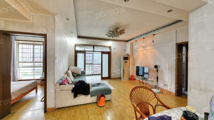 都市先锋二手房实景图