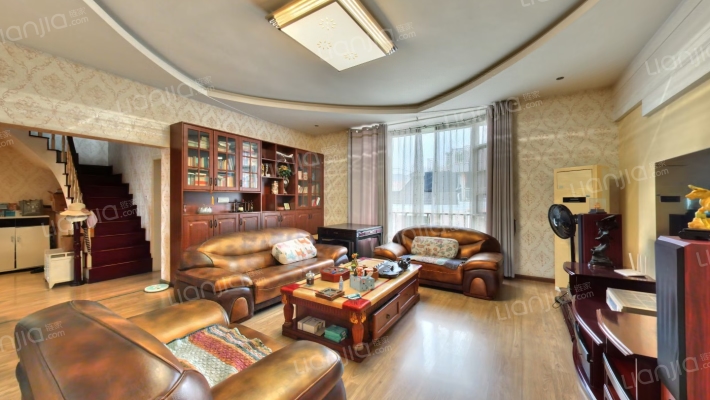 怡湖芳邻二手房实景图