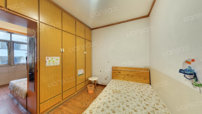 大石桥10号二手房实景图