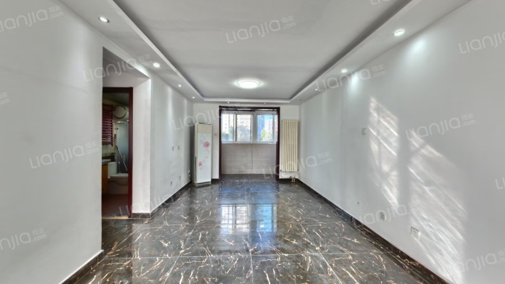 圣馨家园二手房实景图