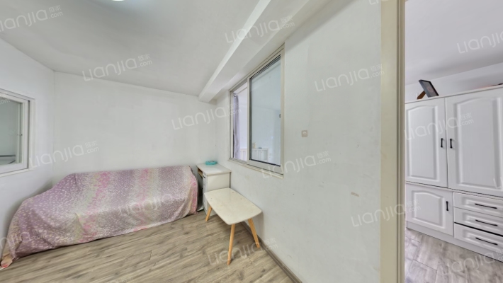 武夷绿洲商业广场二手房实景图