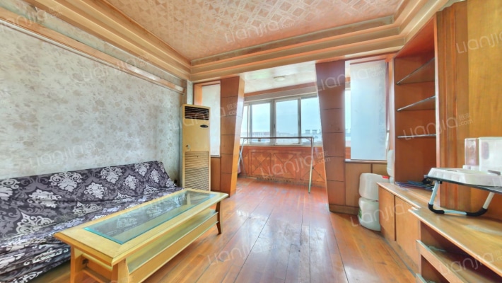 凤凰大街6号二手房实景图