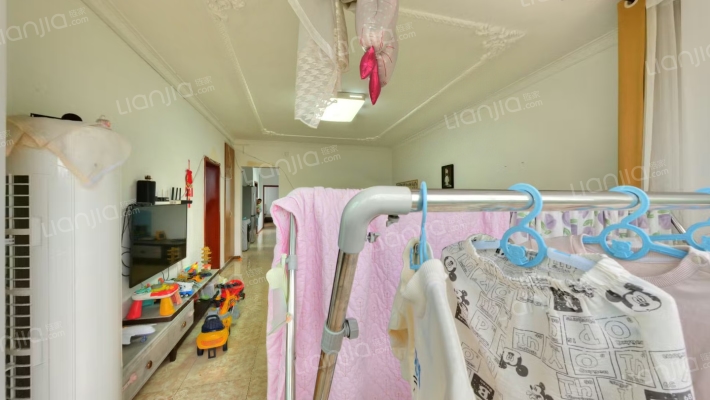 三强南路二段174号二手房实景图