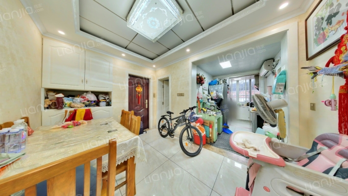 高家村18号二手房实景图