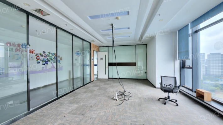 欧亚广场二手房实景图