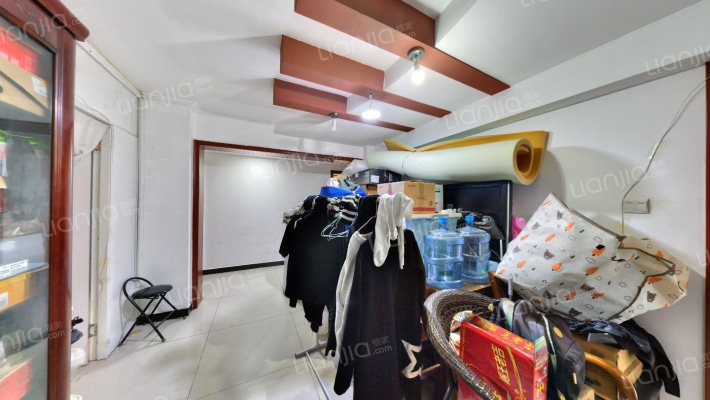 龙跃苑东四区二手房实景图