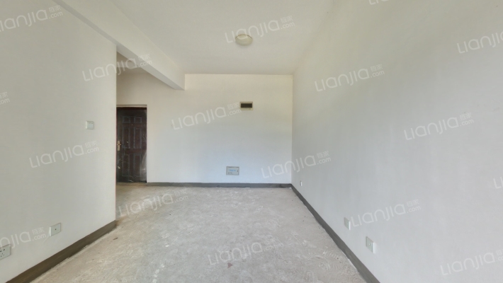 长龙社区B区二手房实景图