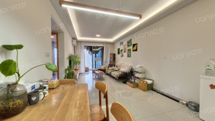 珠江郦城薰衣道二手房实景图