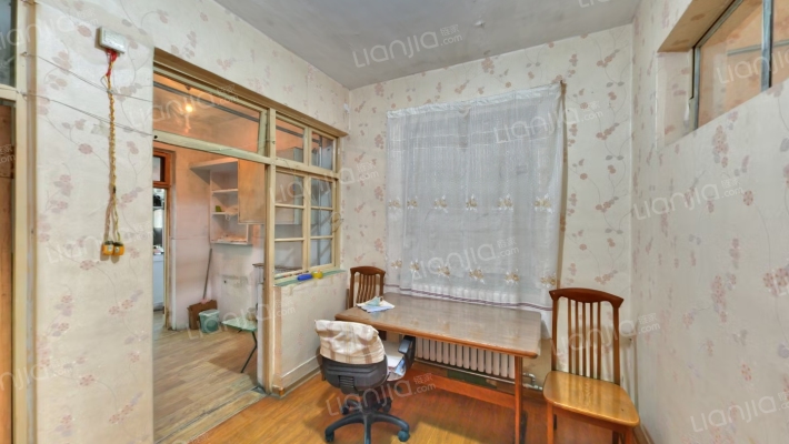 英雄山路136号二手房实景图