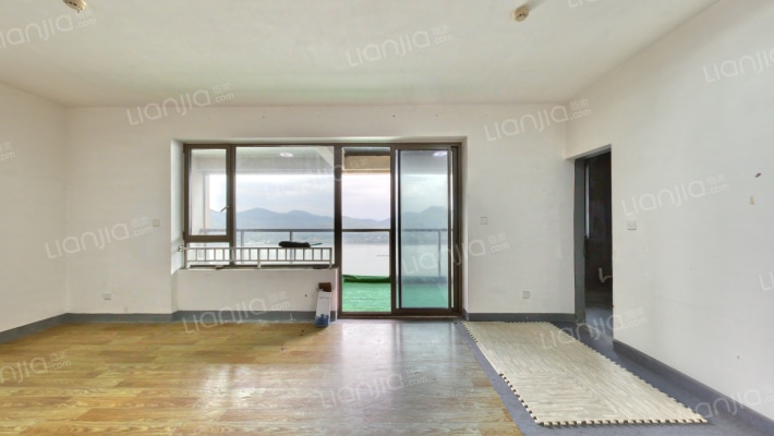 世茂之西湖二手房实景图