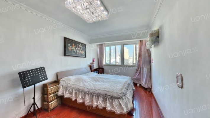 鞍山二路97号二手房实景图