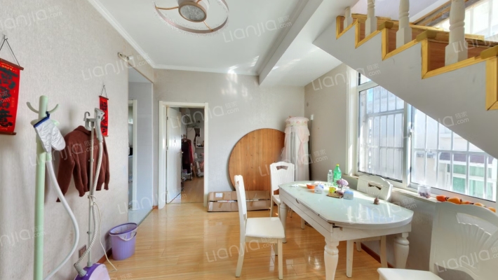 东兴小区二手房实景图