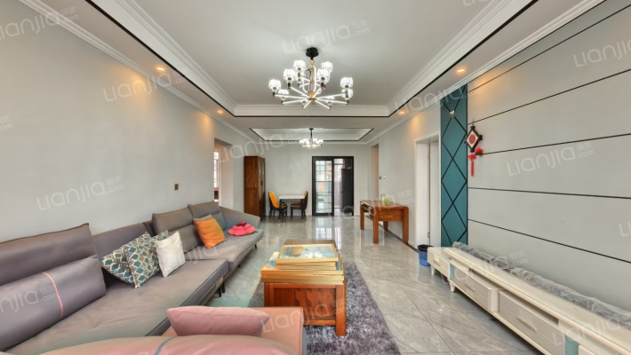 丝绸公司宿舍二手房实景图