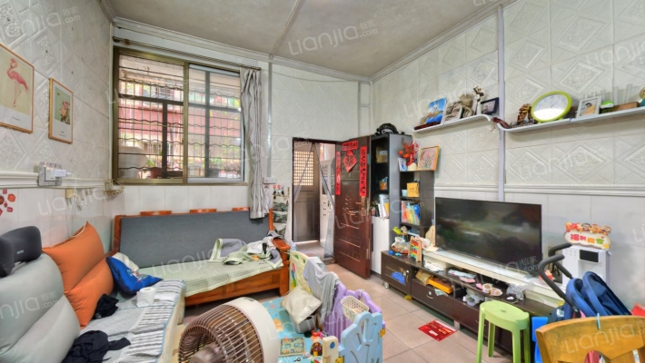 南兴小区二手房实景图