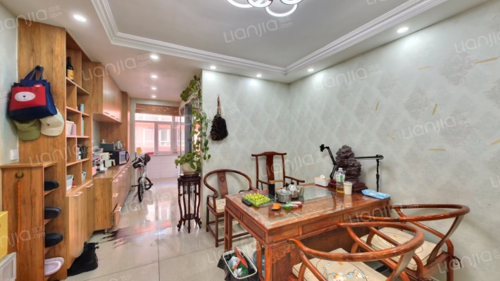 于台小区二手房实景图