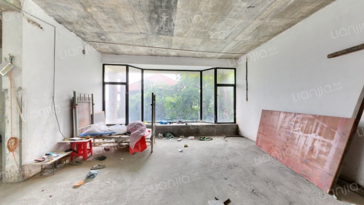 聚龙溪山庄二手房实景图