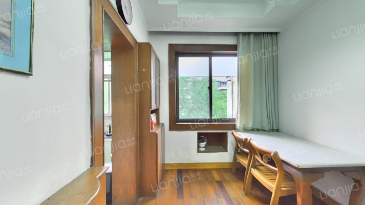 教工路65号院二手房实景图