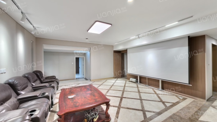 卓锦万代二手房实景图