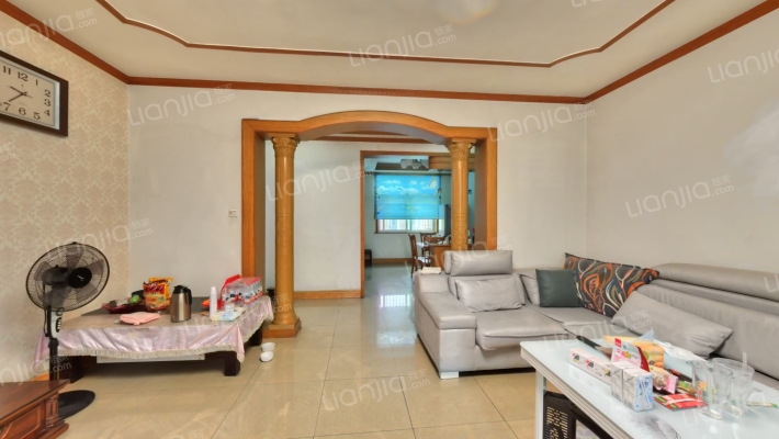 银杏路70号二手房实景图