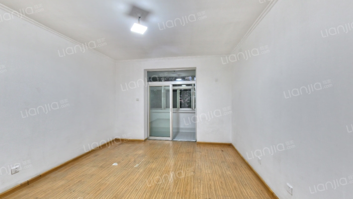 劳动公园家属院二手房实景图