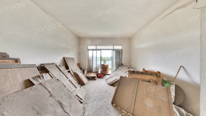 技工学校家属楼二手房实景图