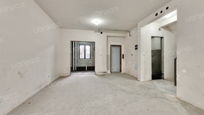 和泓紫山云庭二手房实景图