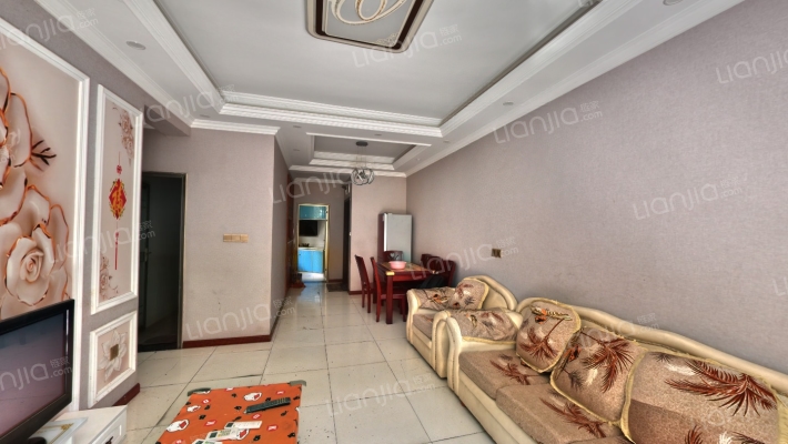 依山庭院二手房实景图