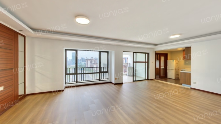 万科府前一号二手房实景图