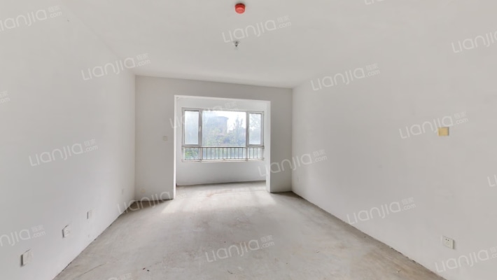 海铭听涛别院二手房实景图