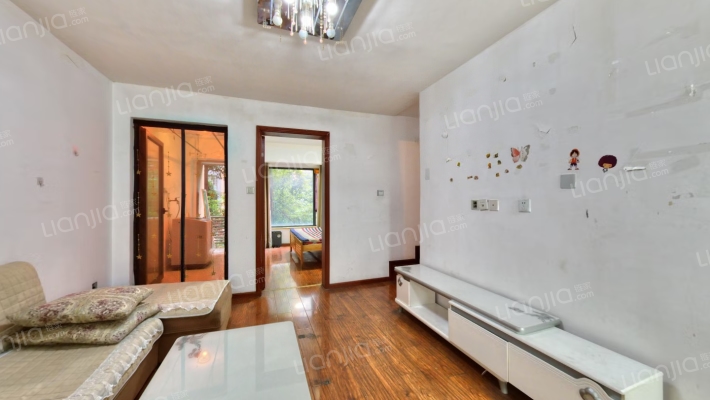 空港晶座二手房实景图