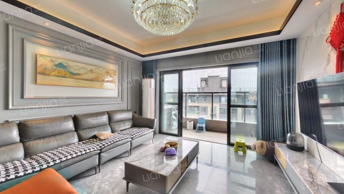 侨信云起二手房实景图