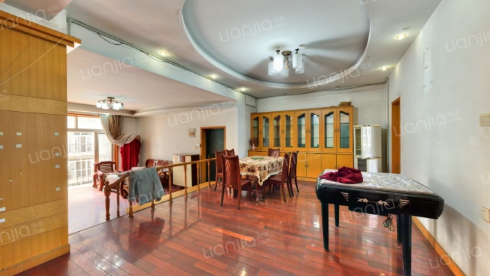 金沙城公寓二手房实景图