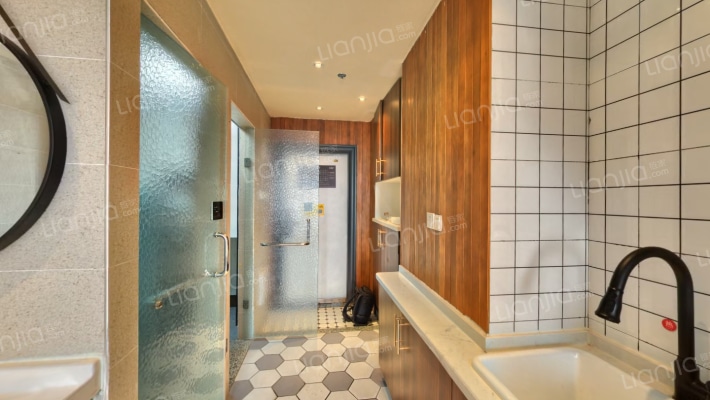 宇成朝阳广场二手房实景图