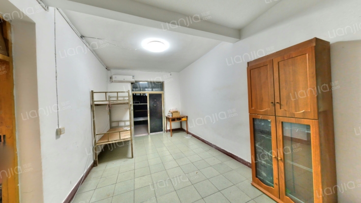 紫东楼段168号二手房实景图