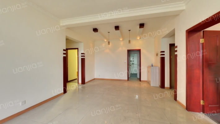 广场馨苑二手房实景图