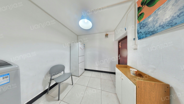 电力宿舍二手房实景图